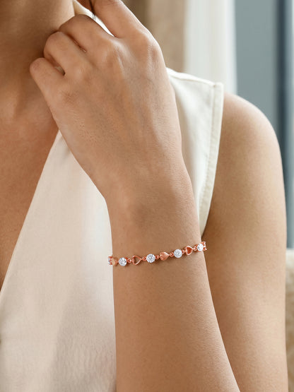 Kriti Sanon Rose Gold Heartlock Bracelet