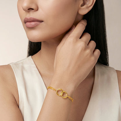 Kriti Sanon Golden Forever Link Heart Bracelet