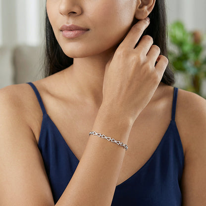 Silver Lunara Knot Bracelet