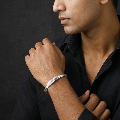 Silver Yash Kada For Him (Size 7.13)