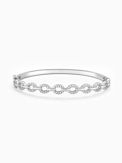 Kriti Sanon Silver Zircon Whirl Bracelet