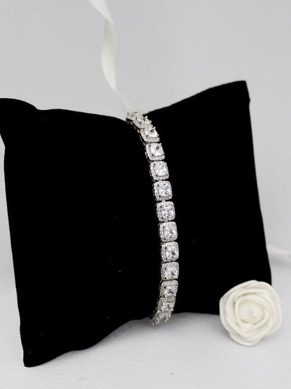GIVA Classic Solitaire Bracelet