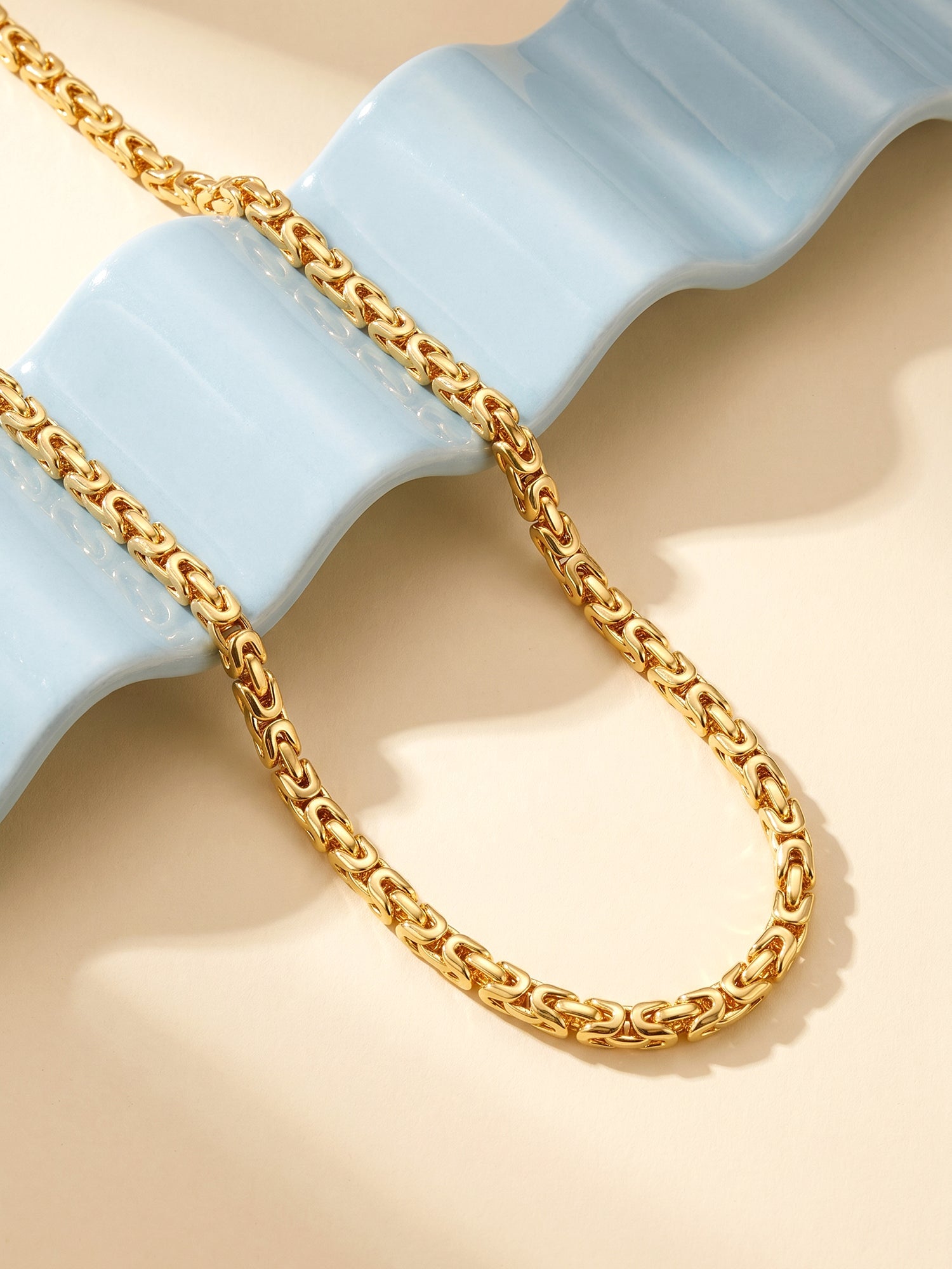Golden Gilded Glamour Chain