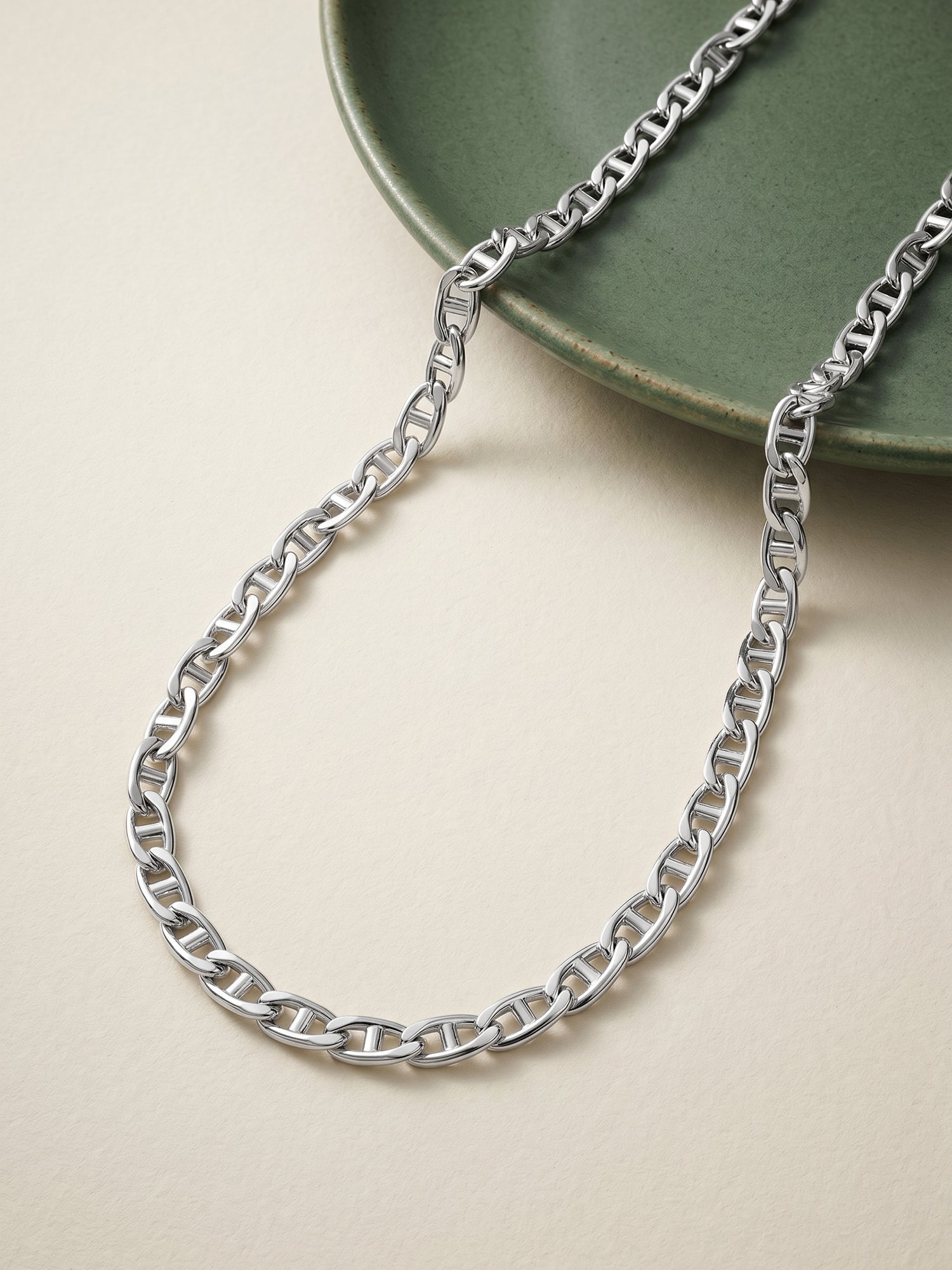 Silver Belcher Short Chain