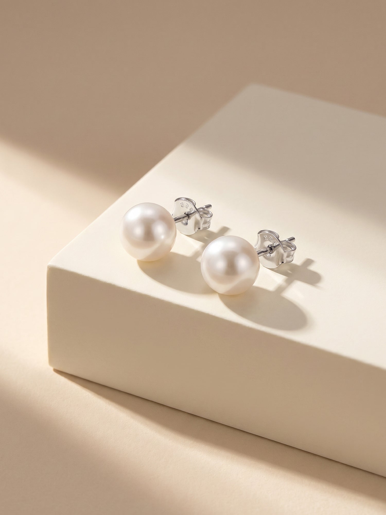 Silver White Pearl Earrings
