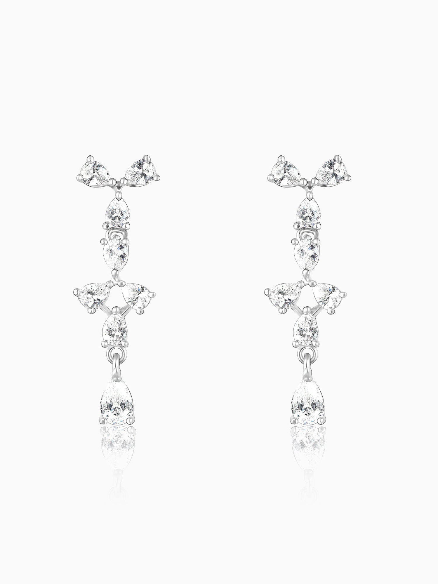 Silver Sparkling Beauty Earrings