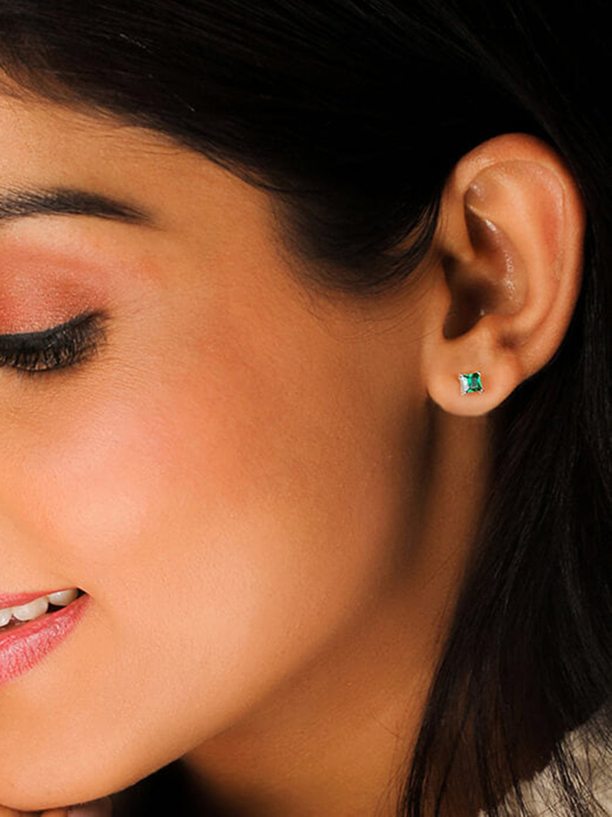 Silver Emerald Green Square Stud Earrings