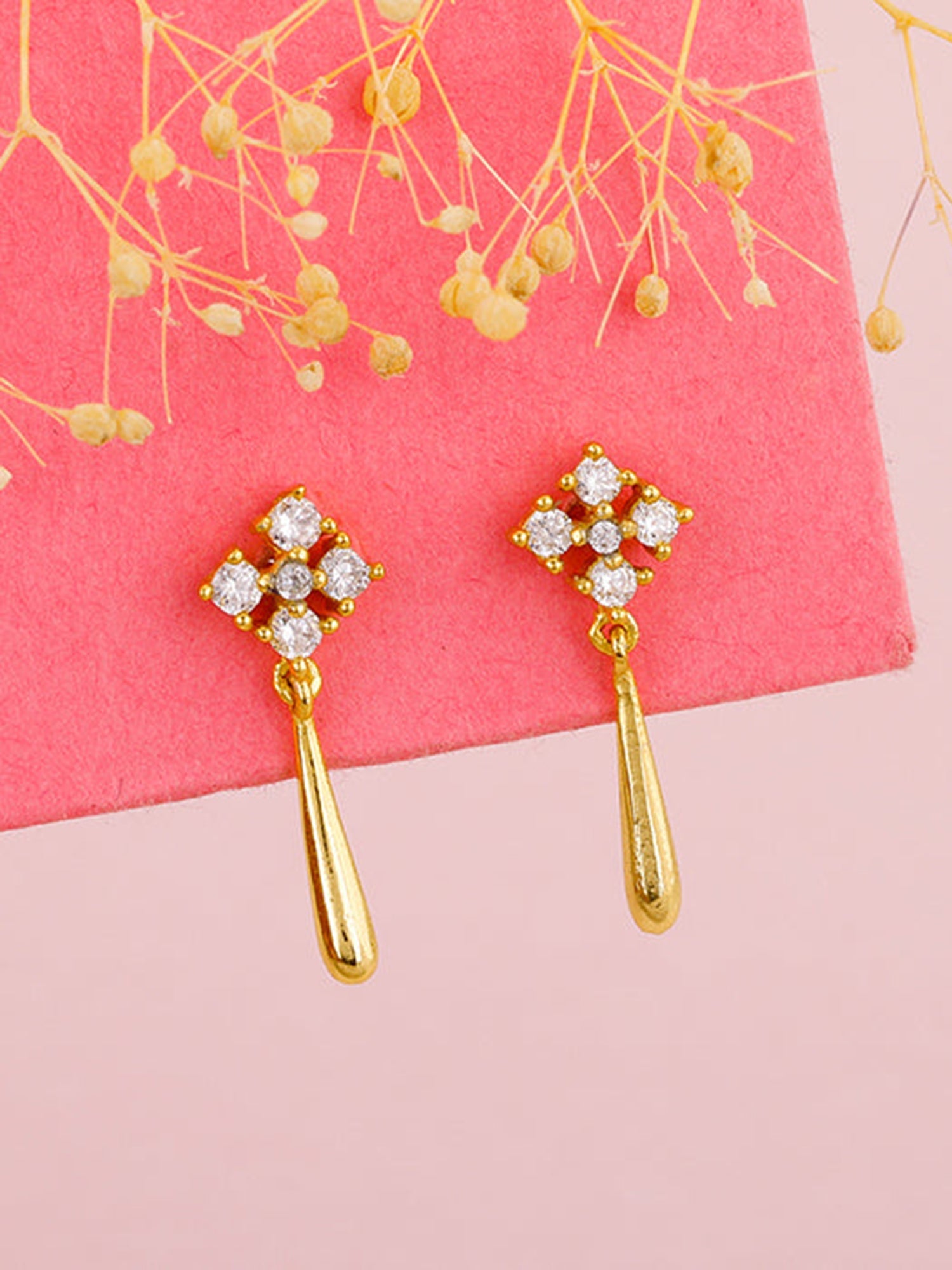 Golden Classy Drop Earrings