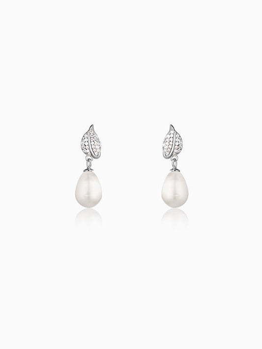 Silver Classic Pearl Earrings