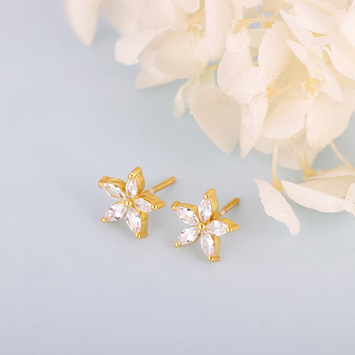 Golden Lily Earrings Sparkling Floral Earrings – GIVA