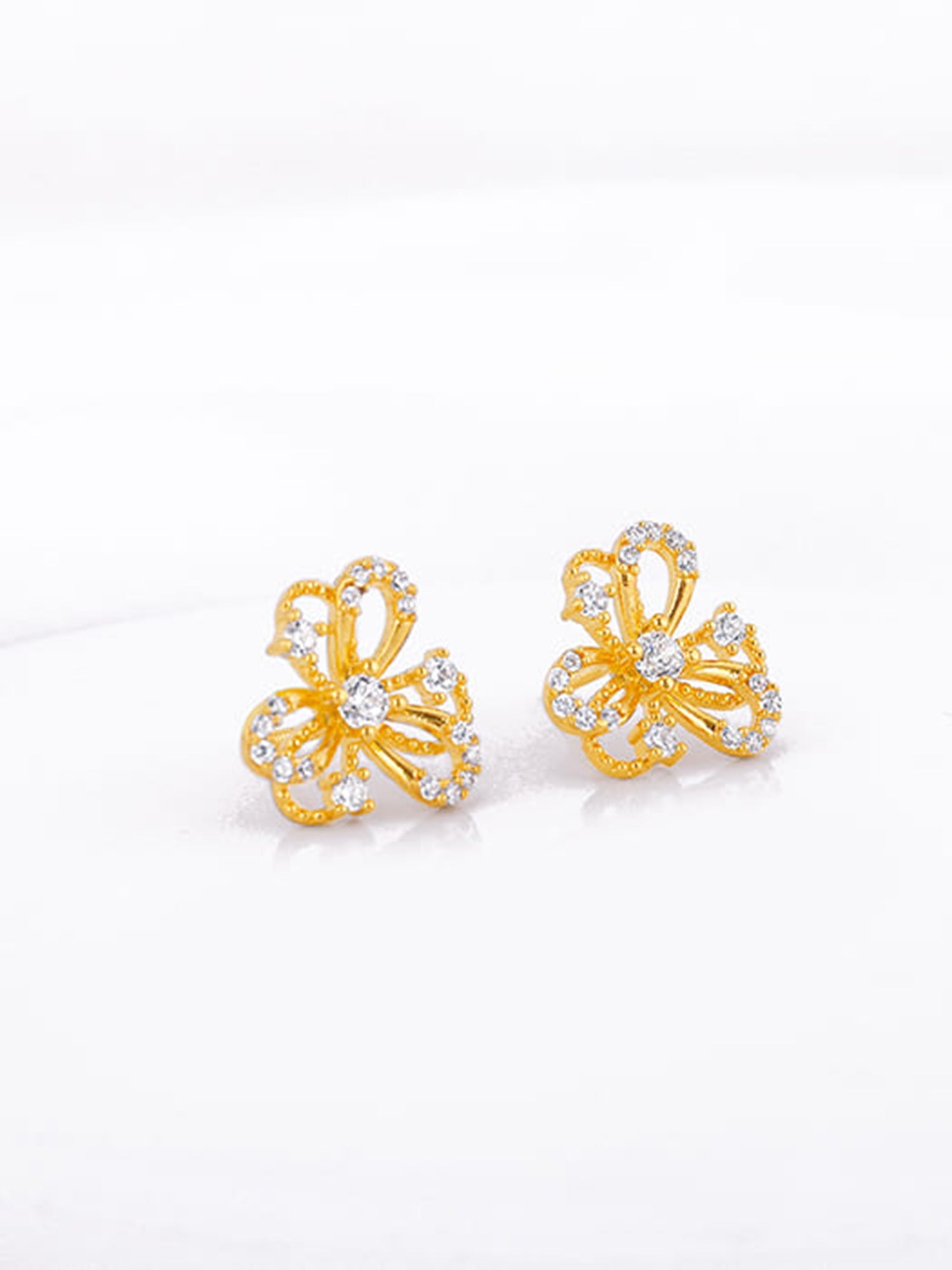 Golden Blóm Earrings