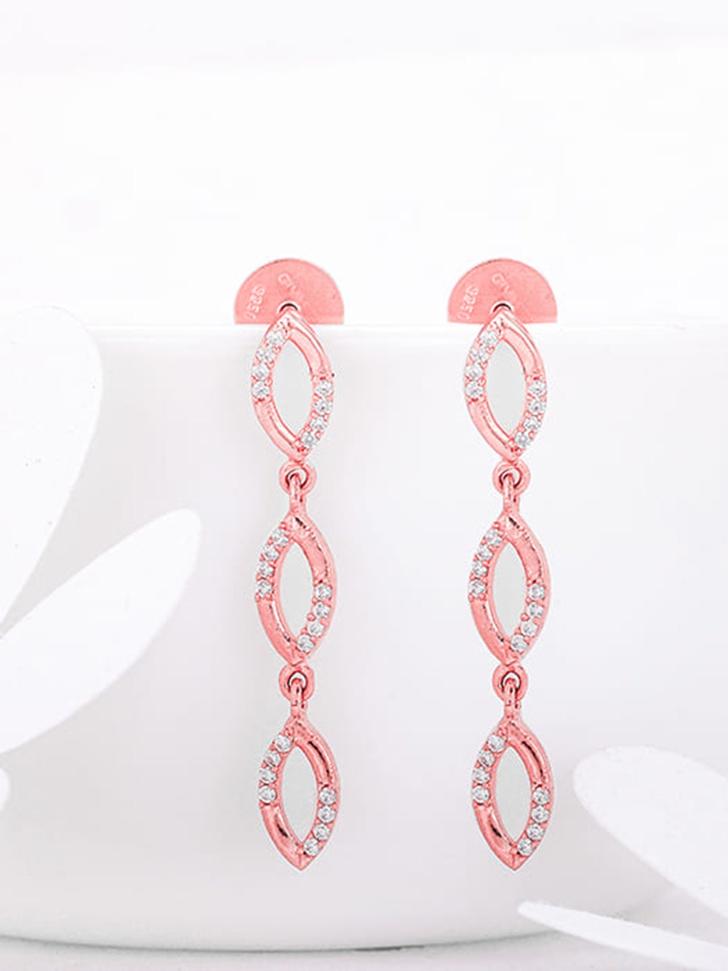 Rose Gold Glamourous Ovella Earrings