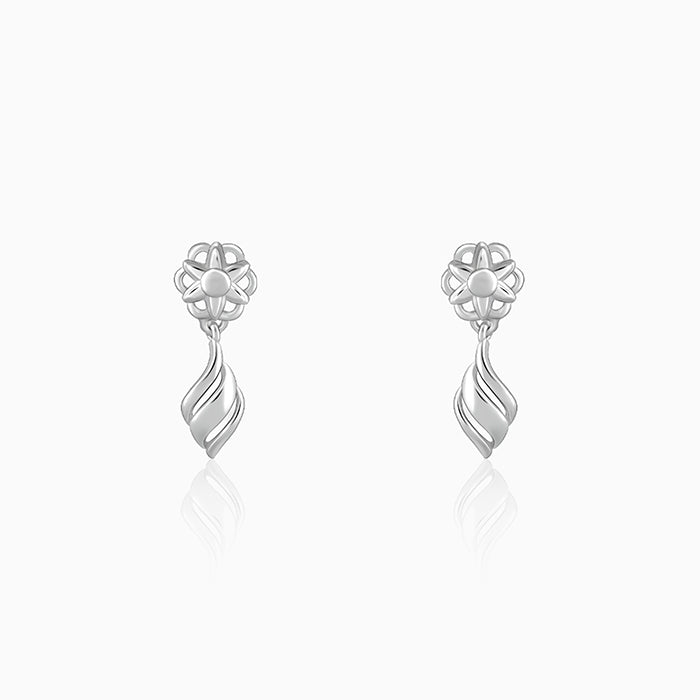 Silver Floral Twist Earrings – GIVA