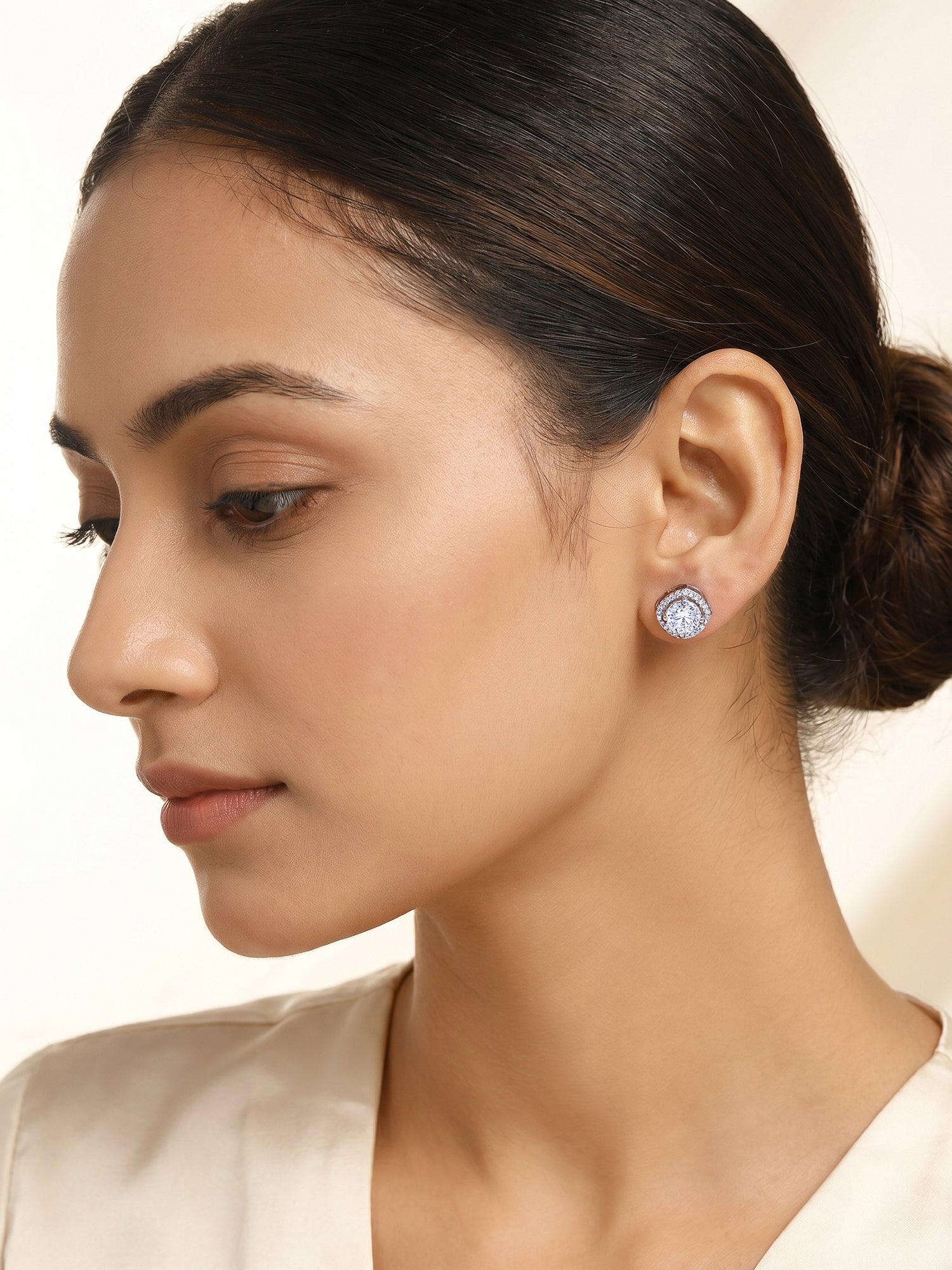 Silver Memorable Zircon Earrings