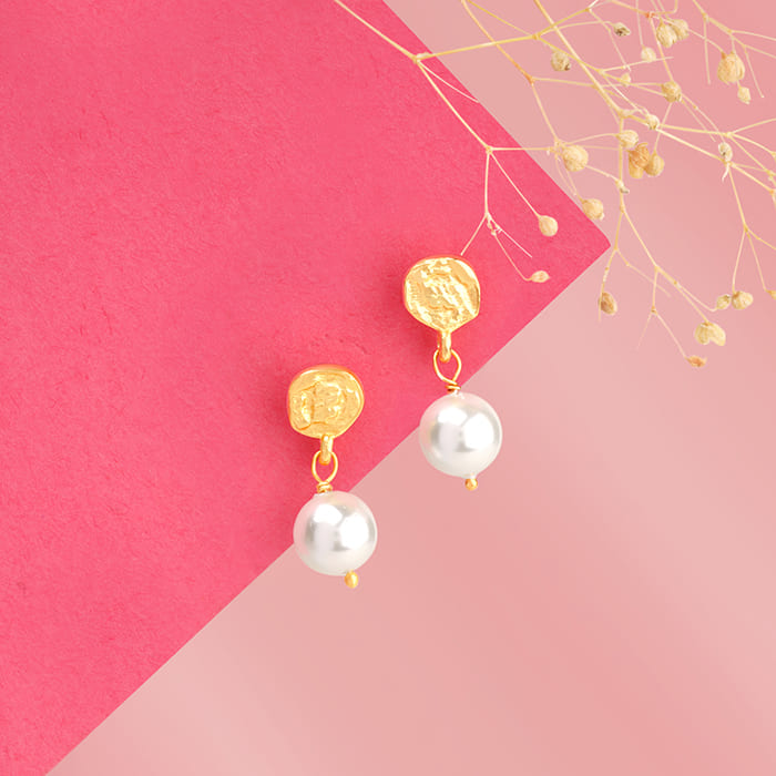 Golden Pearl Elegance Earrings