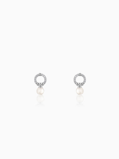 Silver Vibing Pearl Earrings