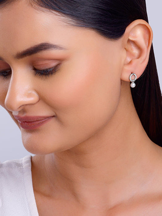Silver Vibing Pearl Earrings