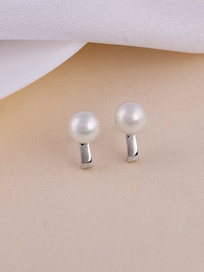 Silver Cute Pearl Studs