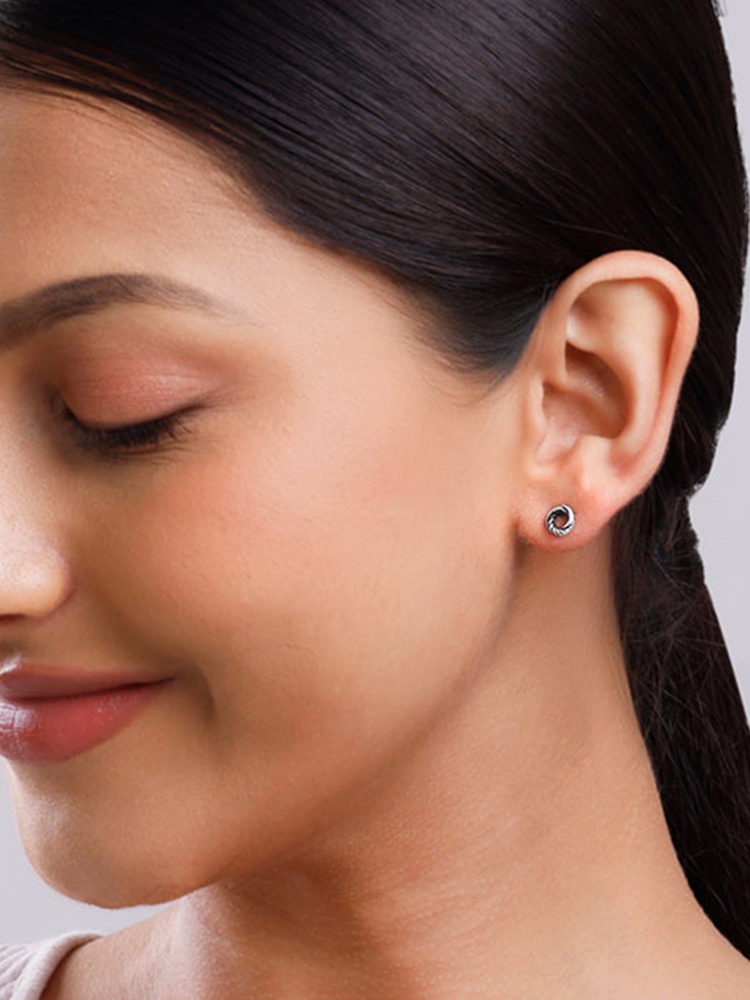 Oxidised Silver Vintage Circle Studs