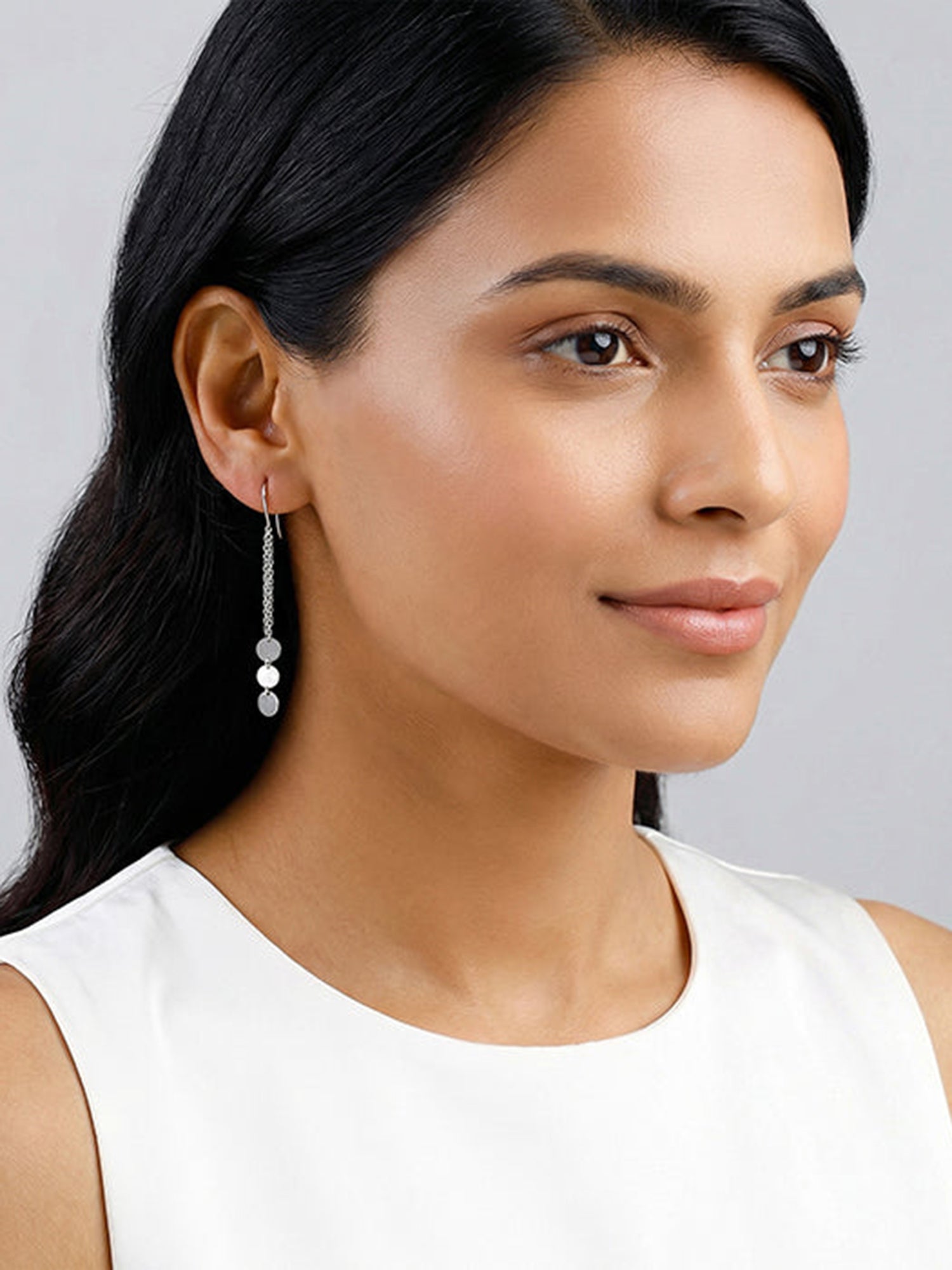 Silver Seriqo Flow Sui Dhaga Earrings