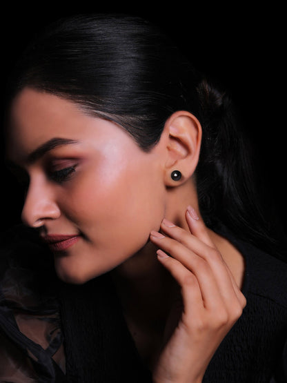 Black Pearl Earrings