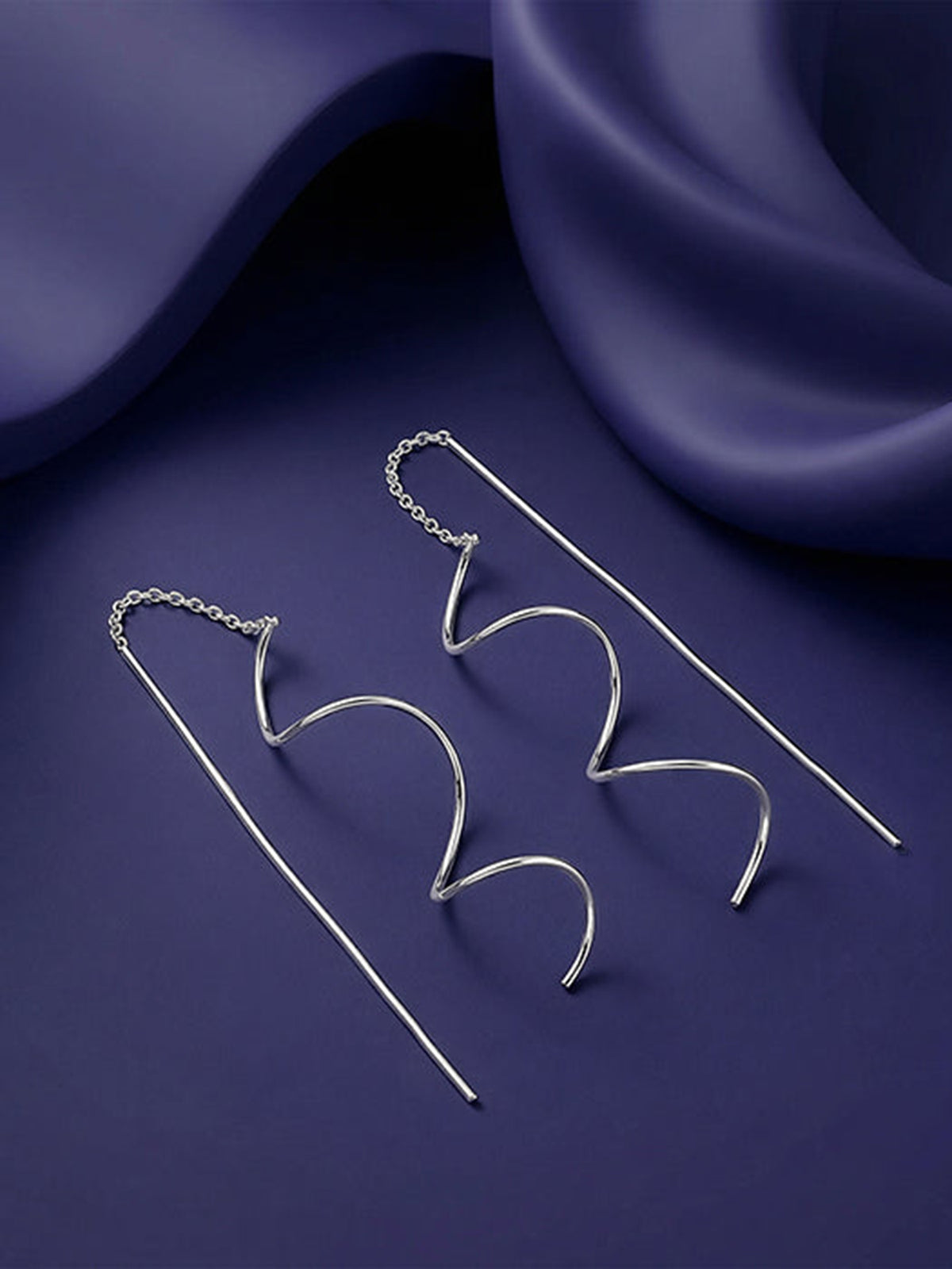 Silver Nyra Spiral Sui Dhaga Earrings