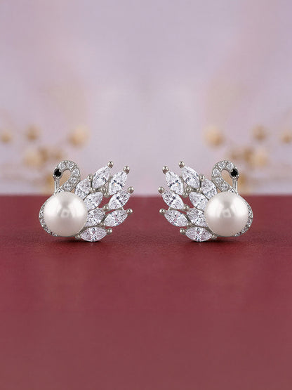 Silver Chloe Pearl Earrings