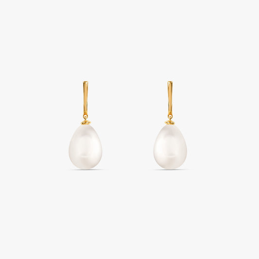 Golden Greta Pearldrop Earrings