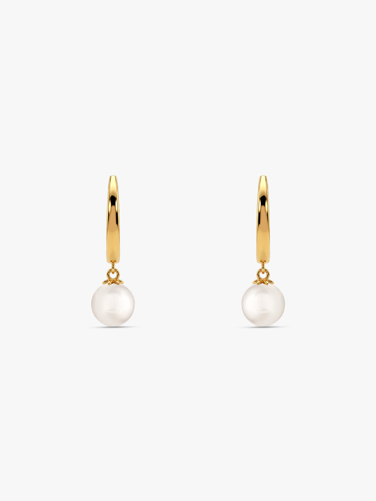 Golden Vilma Pearl Hoop Earrings