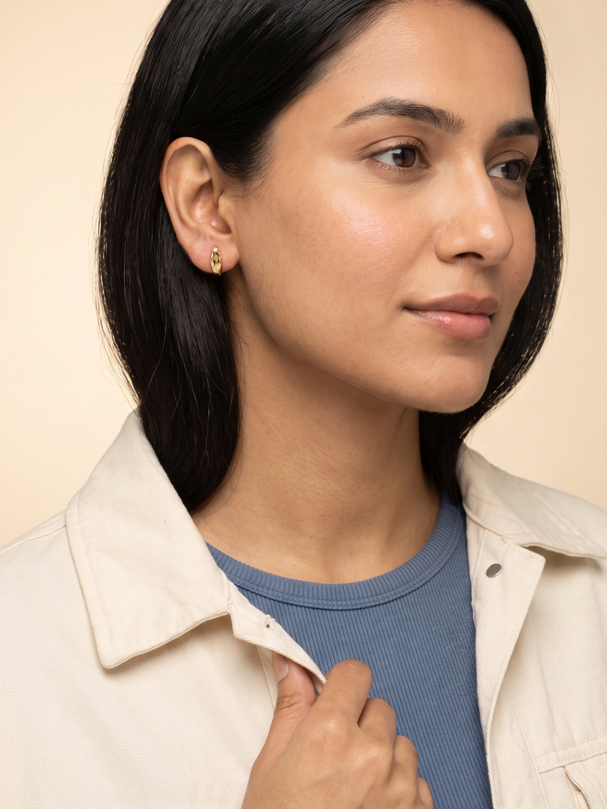 Golden Lune Noire Studs