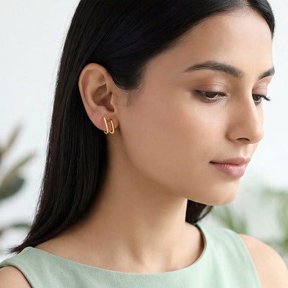 Golden Classy Curve Earrings