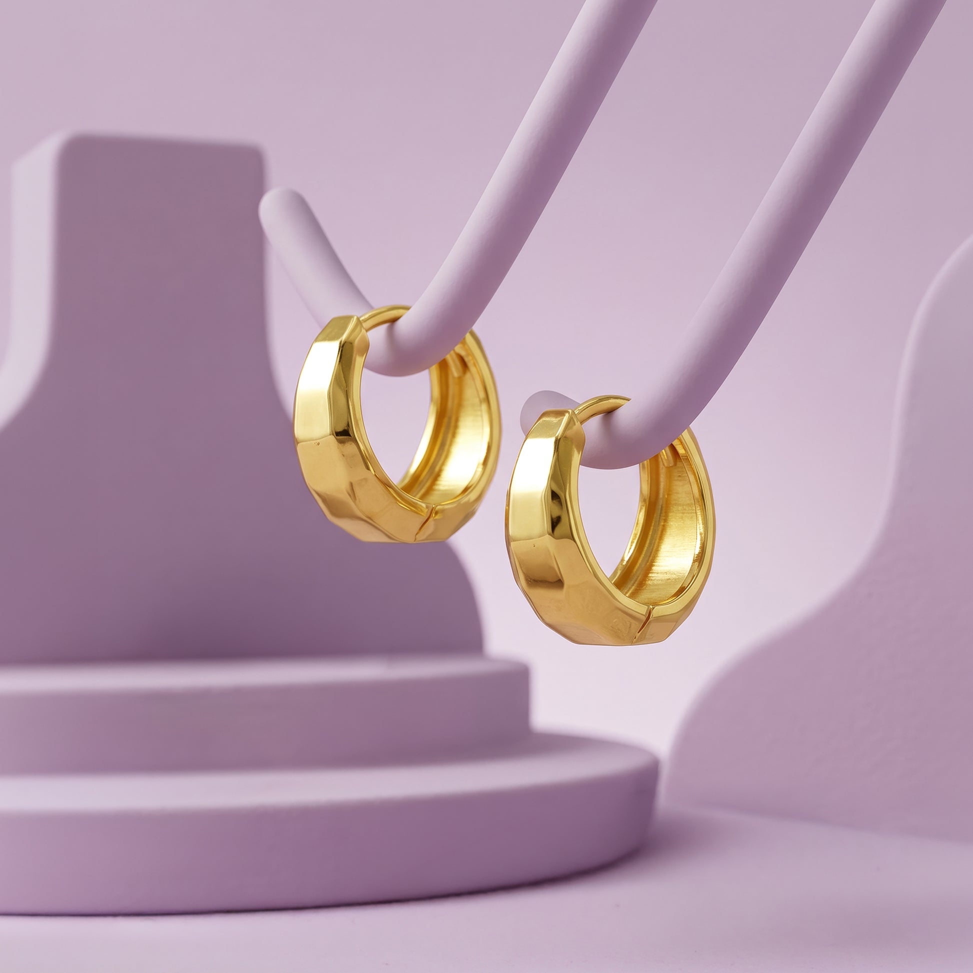 Golden Aurette Hoop Earrings
