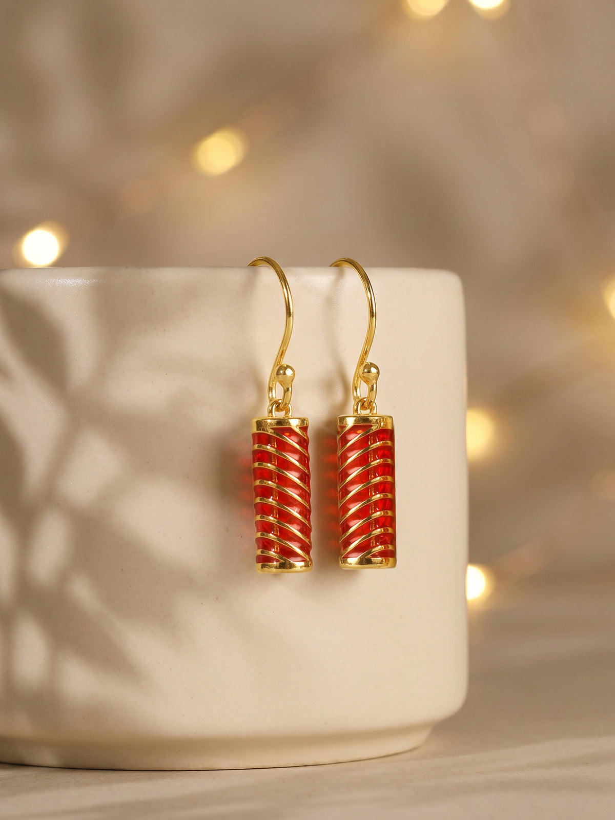 Golden Sutli Bomb Hook Earrings