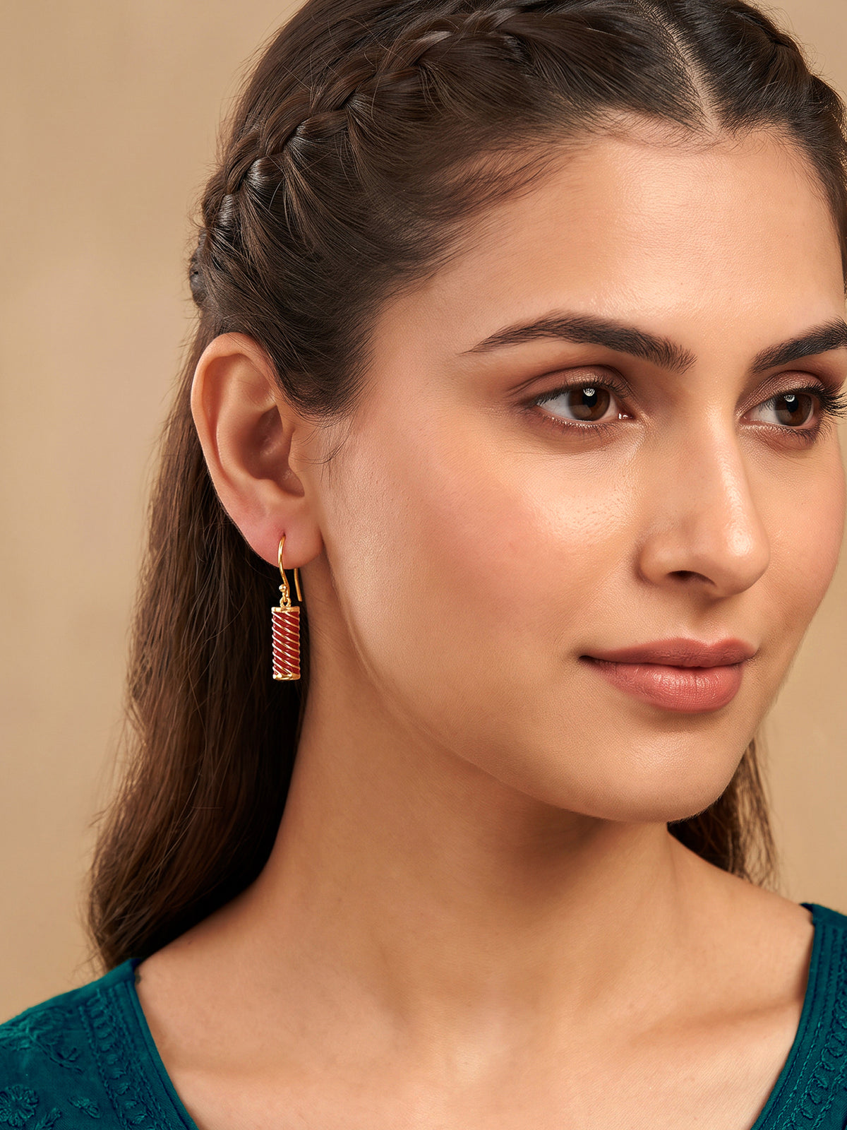 Golden Sutli Bomb Hook Earrings
