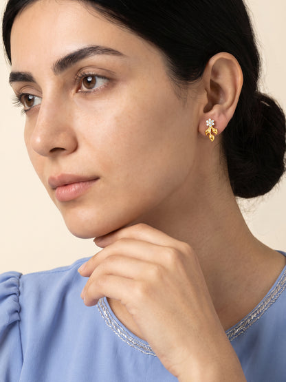 Golden Sparkling Foliage Earrings
