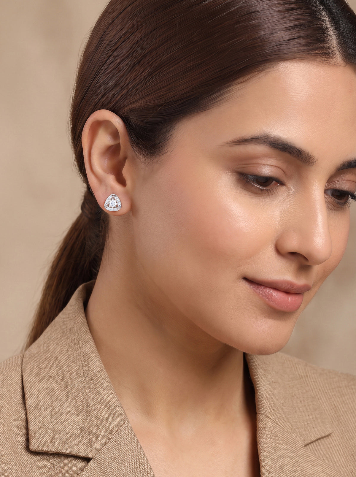 Silver Moonshard Glow Studs