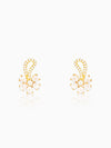 Golden White Floral Damsel Pendant With Link Chain