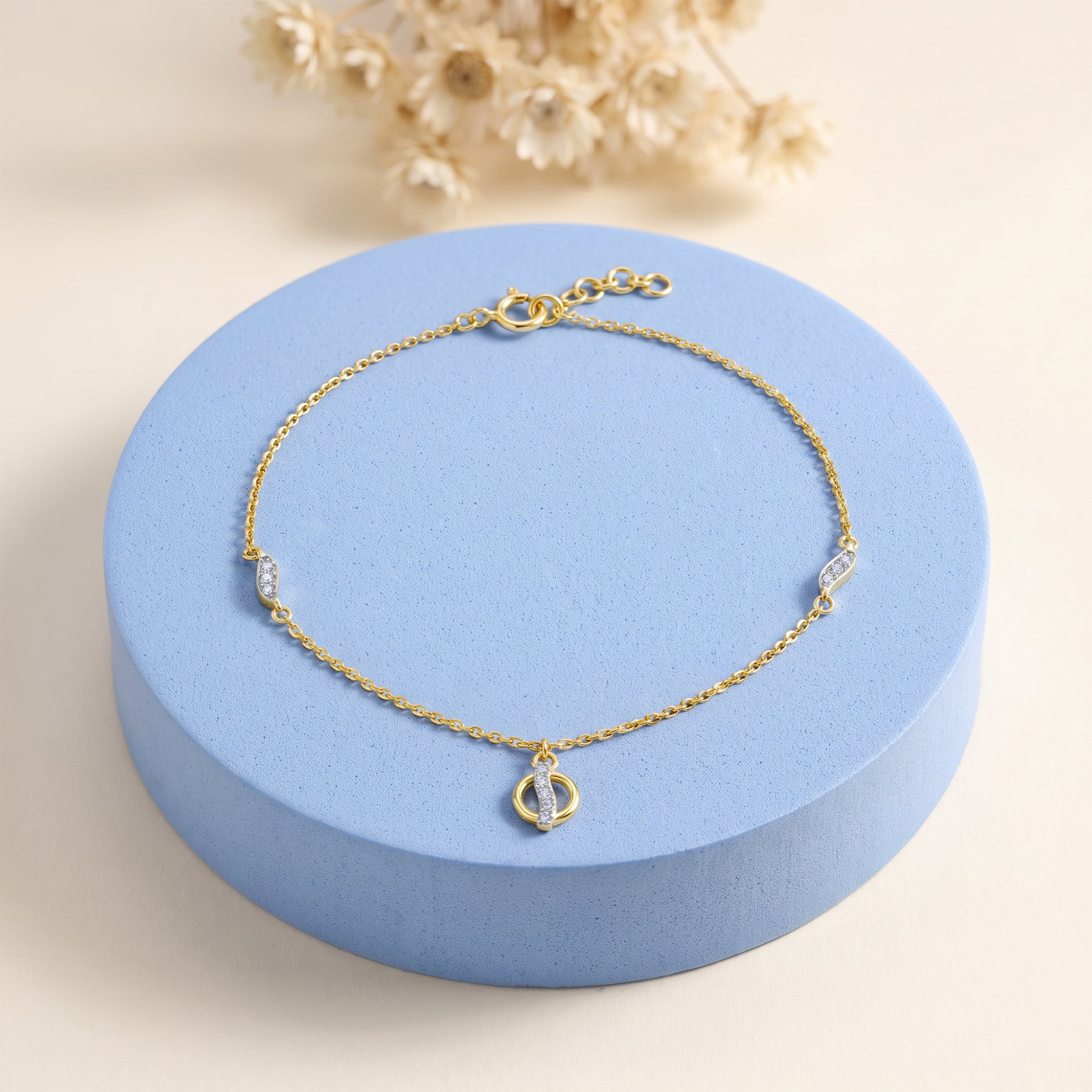 Gold Halo Shine Lab Grown Diamond Bracelet
