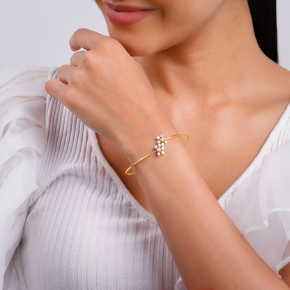Gold Solbloom Lab Grown Diamond Bangle Bracelet