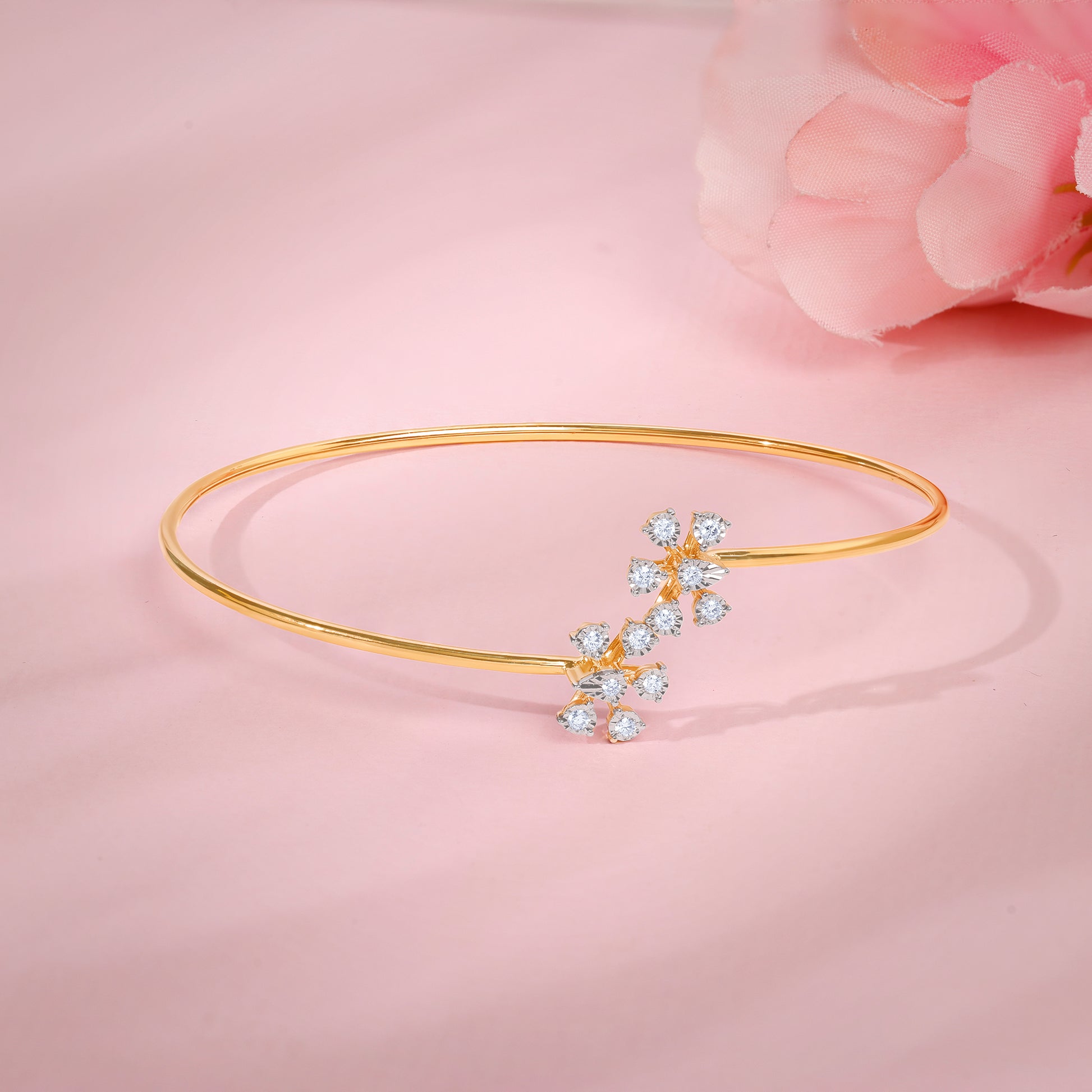 Gold Solbloom Lab Grown Diamond Bangle Bracelet
