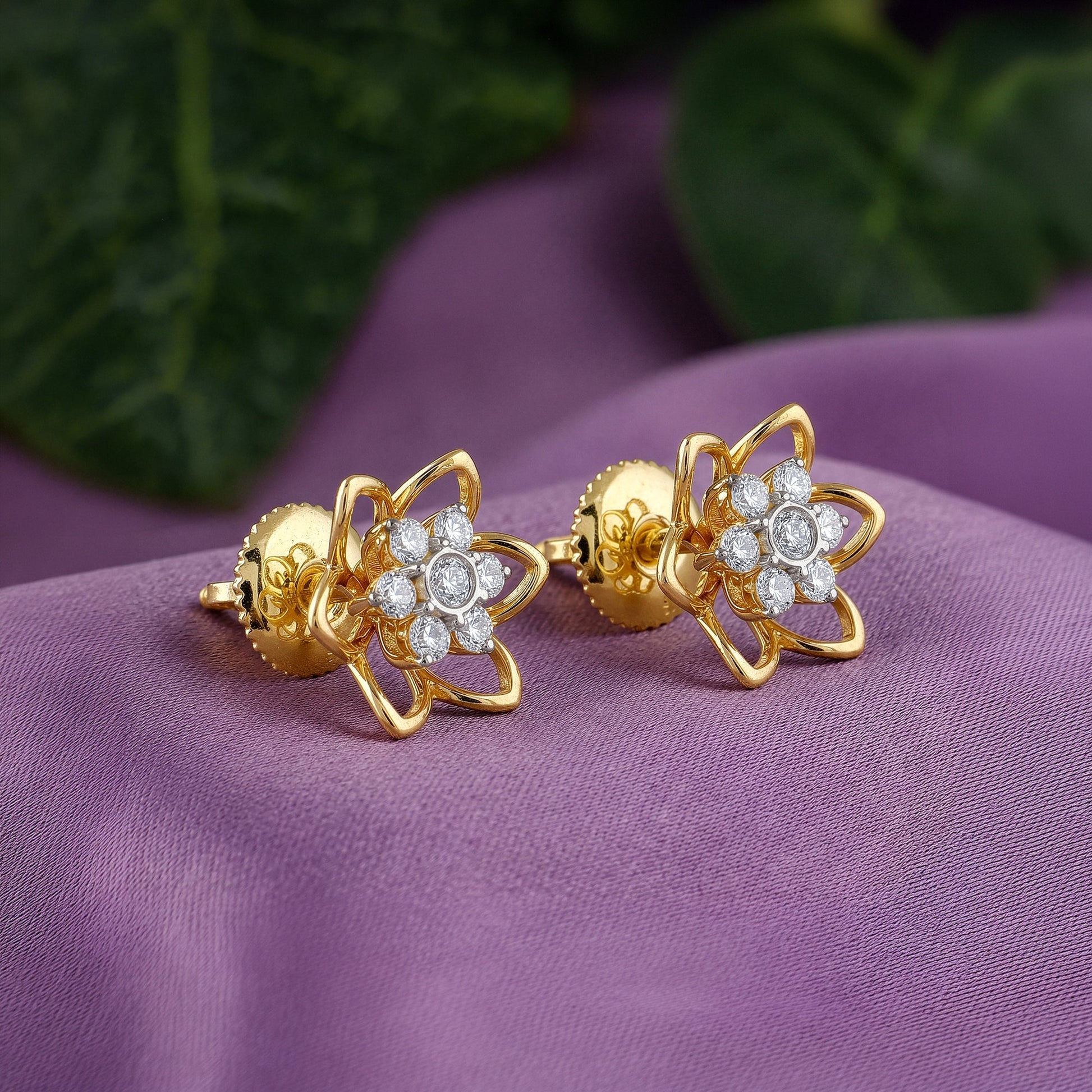 Gold Sweet Flower Lab Grown Diamond Earrings