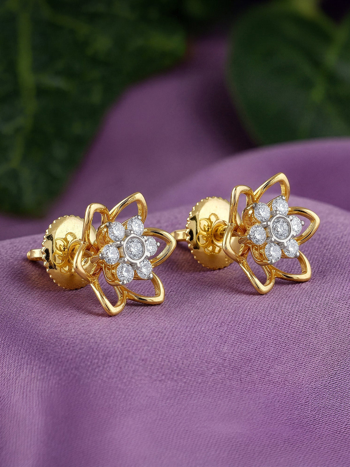 Gold Sweet Flower Lab Grown Diamond Earrings