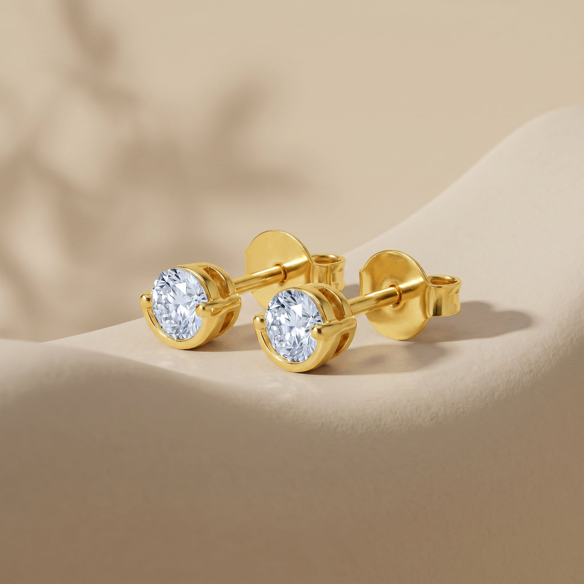 Gold Starveil Halo Lab Grown Diamond Earrings
