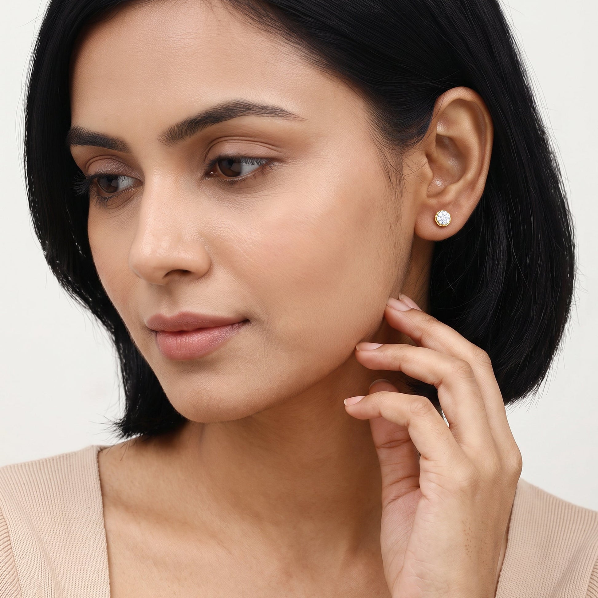 Gold Fleur Lumi Lab Grown Diamond Earrings