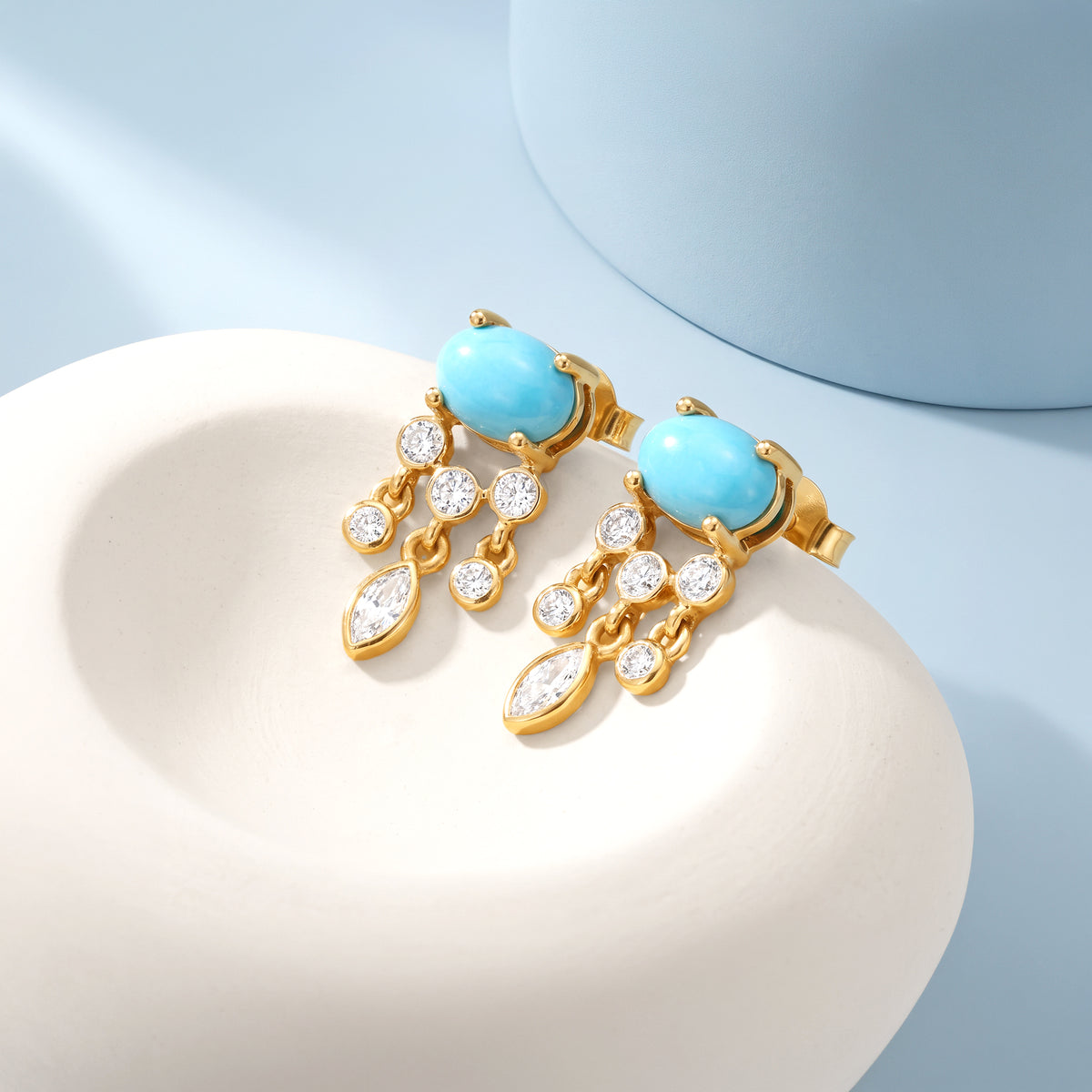 Gold Aruna Lab Grown Diamond Earrings