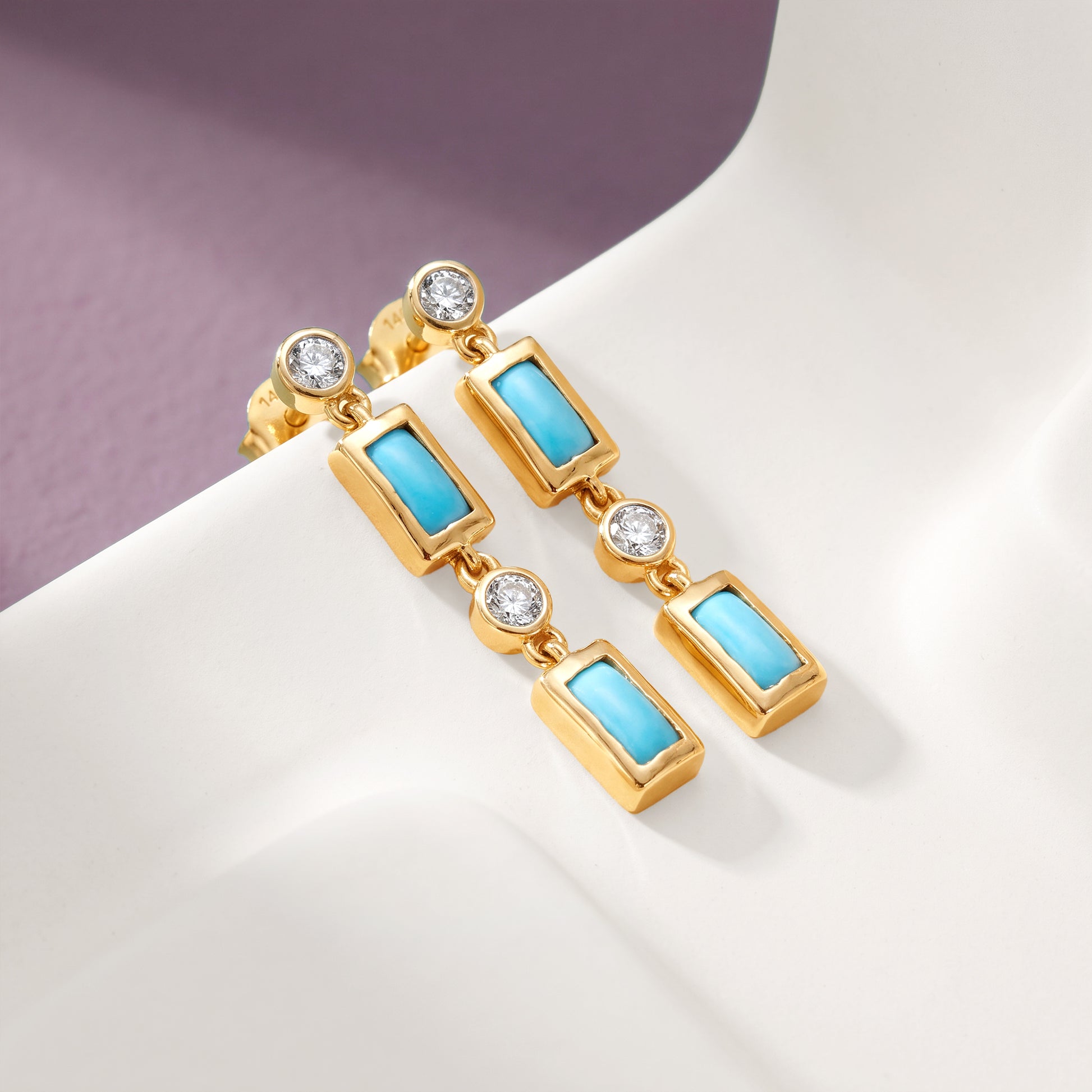 Gold Nakshatra Lab Grown Diamond Earrings