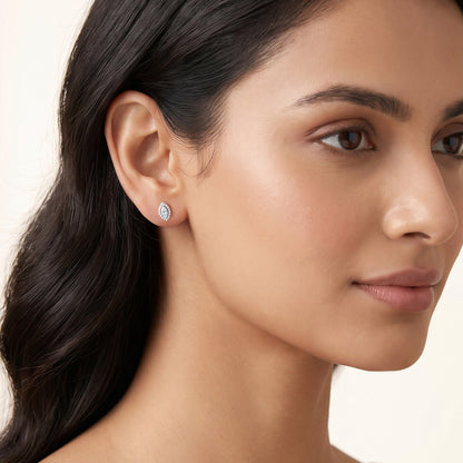 Gold Elowen Lab Grown Diamond Stud Earrings