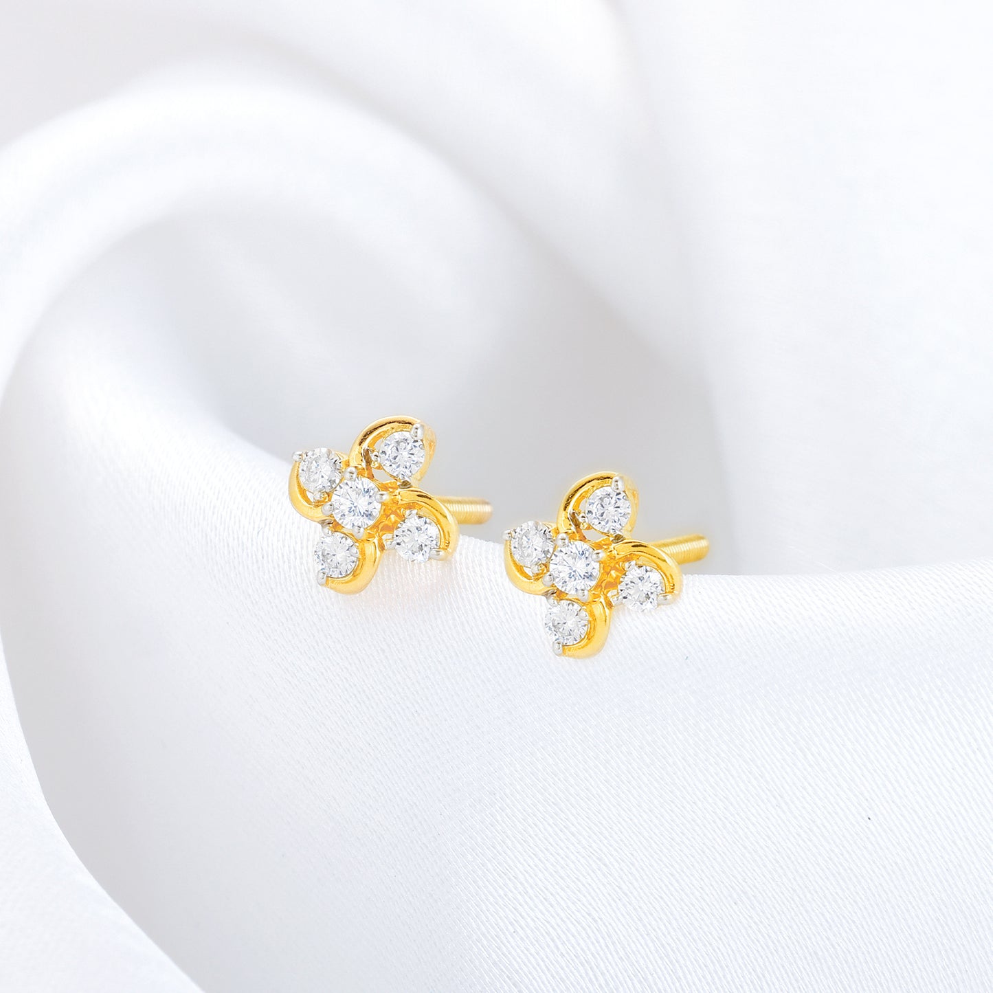 Gold Floral Fantasy Diamond Earrings