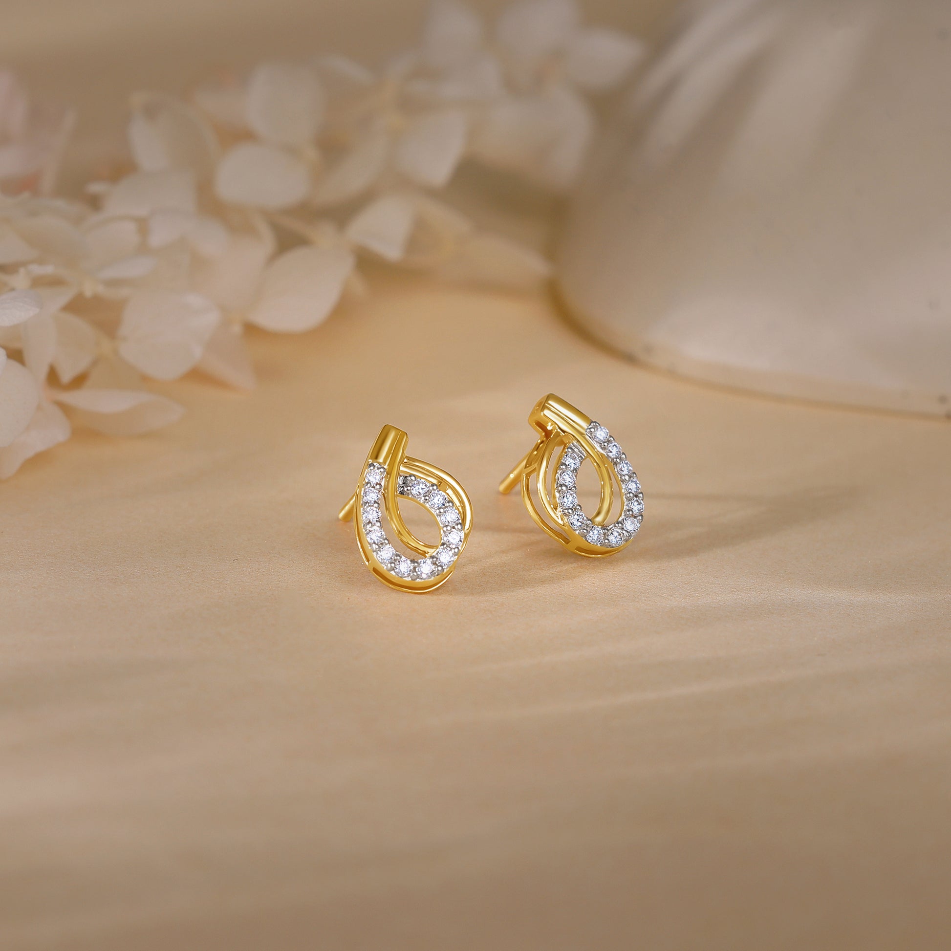 Purchase Gold Ovale Diamond Earrings Online GIVA Jewellery