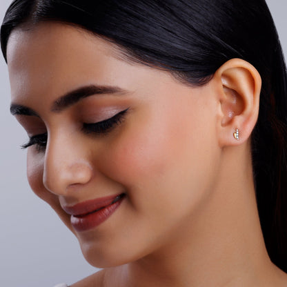 Gold Wavy Diamond Stud Earrings
